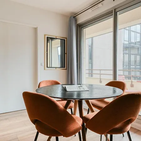 Lejlighed Le - Proche De Paris - 326b *